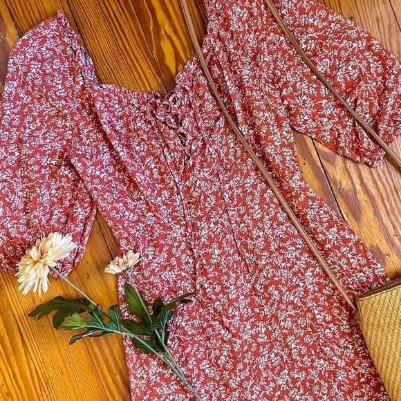 Sincerly Jules Dresses & Skirts - Sincerely Jules dress.